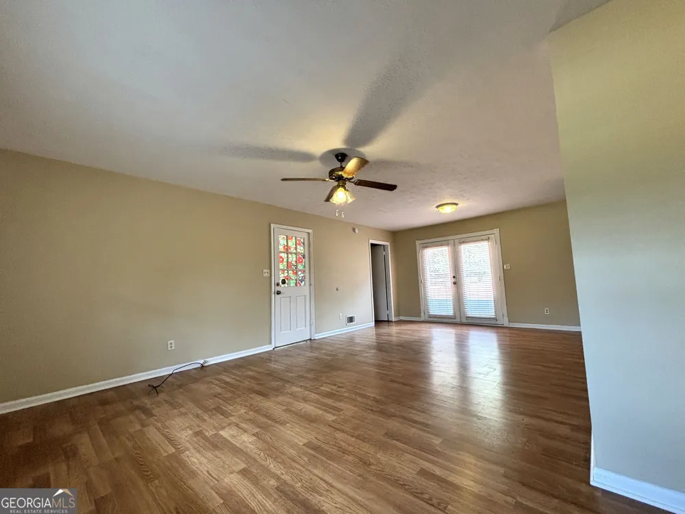 405 Elder RD Griffin, GA 30223