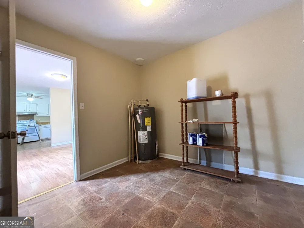 405 Elder RD Griffin, GA 30223