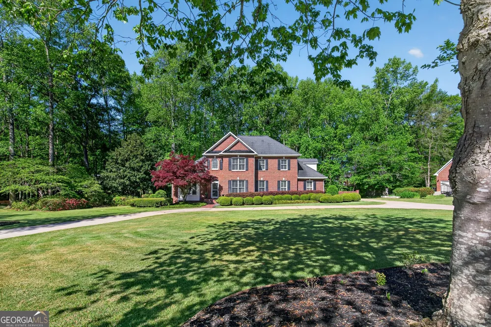 290 Youngs CIR Fayetteville, GA 30215