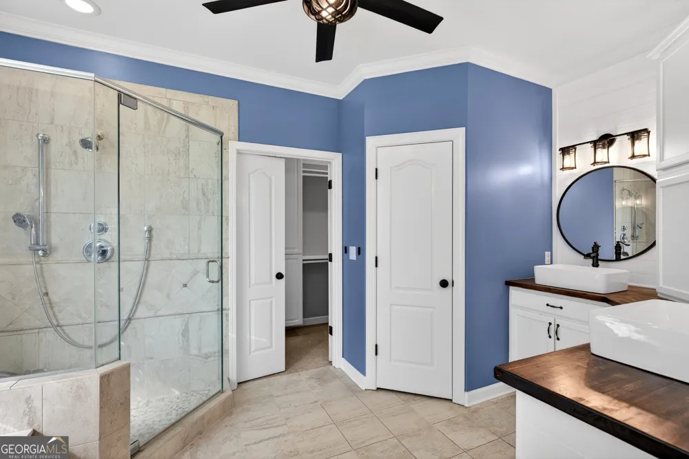 290 Youngs CIR Fayetteville, GA 30215