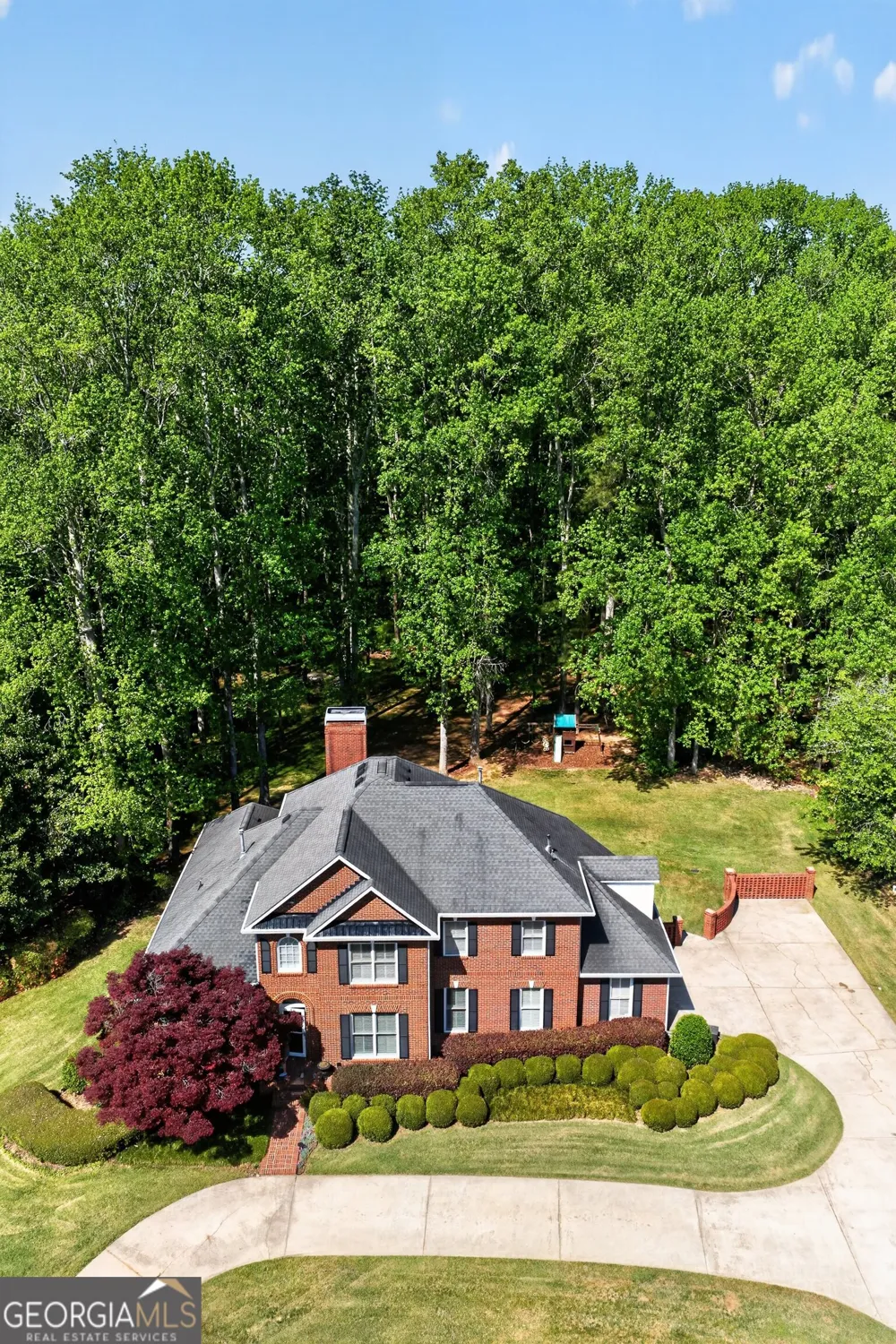 290 Youngs CIR Fayetteville, GA 30215