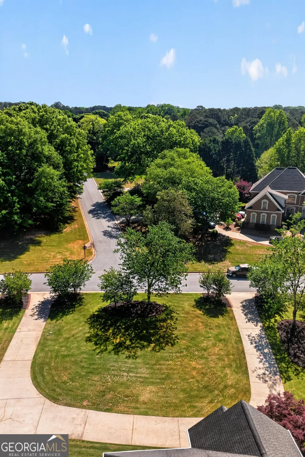 290 Youngs CIR Fayetteville, GA 30215