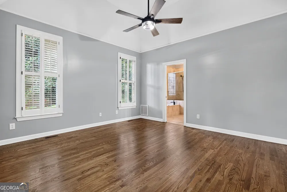 290 Youngs CIR Fayetteville, GA 30215