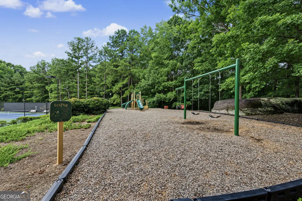 5220 Stone Croft TRL SW South Fulton, GA 30331
