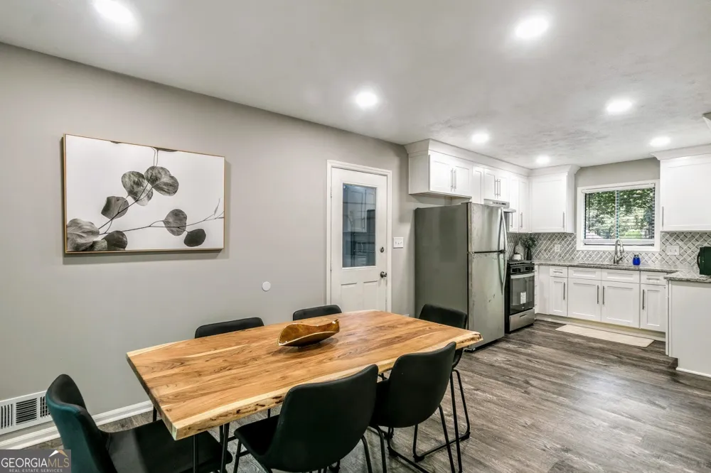 85 Wilhelmina DR Ellenwood, GA 30294