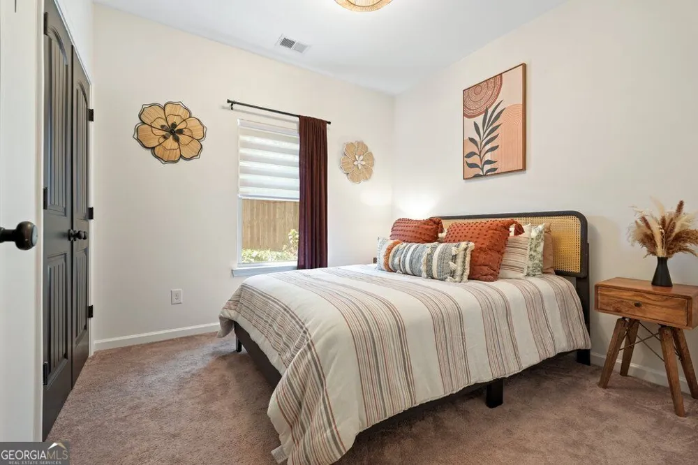4471 Mclain CIR Acworth, GA 30101
