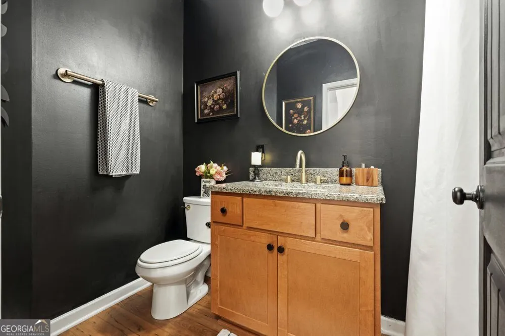 4471 Mclain CIR Acworth, GA 30101