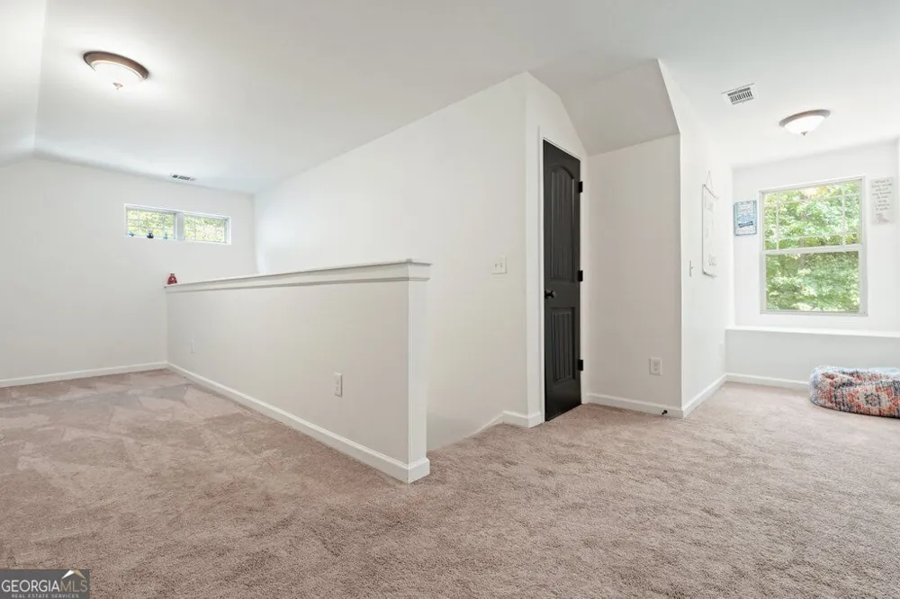 4471 Mclain CIR Acworth, GA 30101