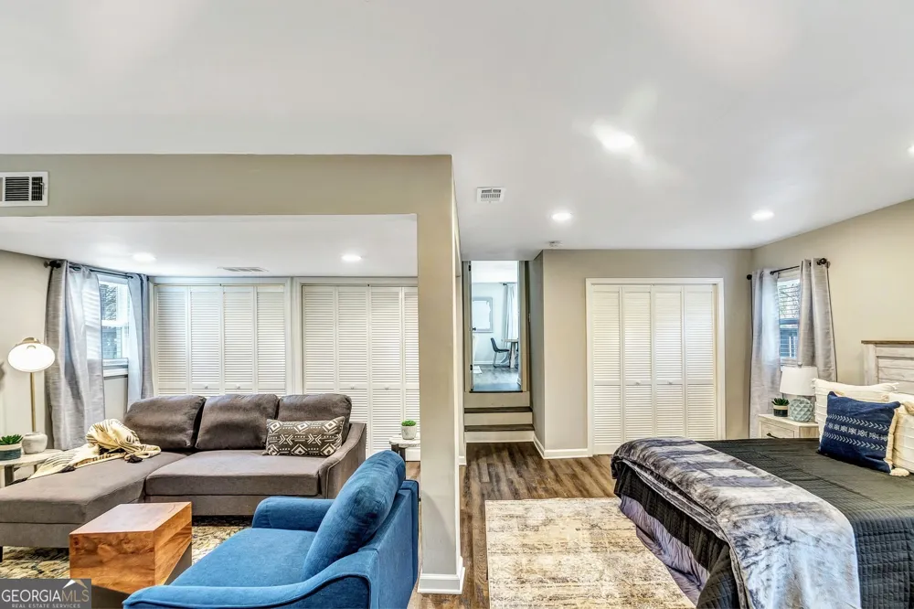 3017 Valley View DR Powder Springs, GA 30127