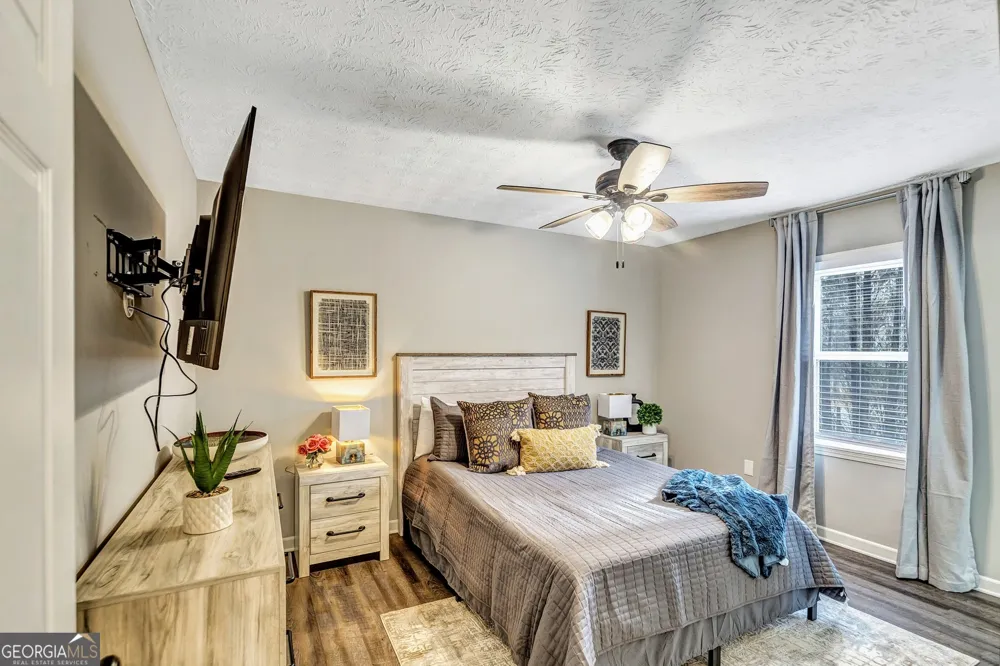 3017 Valley View DR Powder Springs, GA 30127