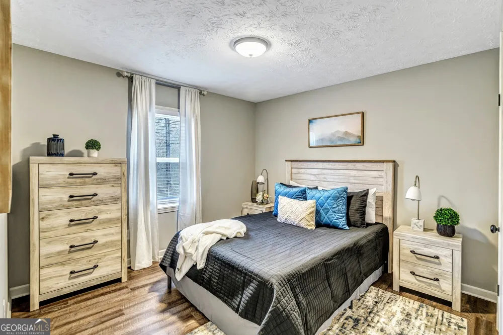 3017 Valley View DR Powder Springs, GA 30127