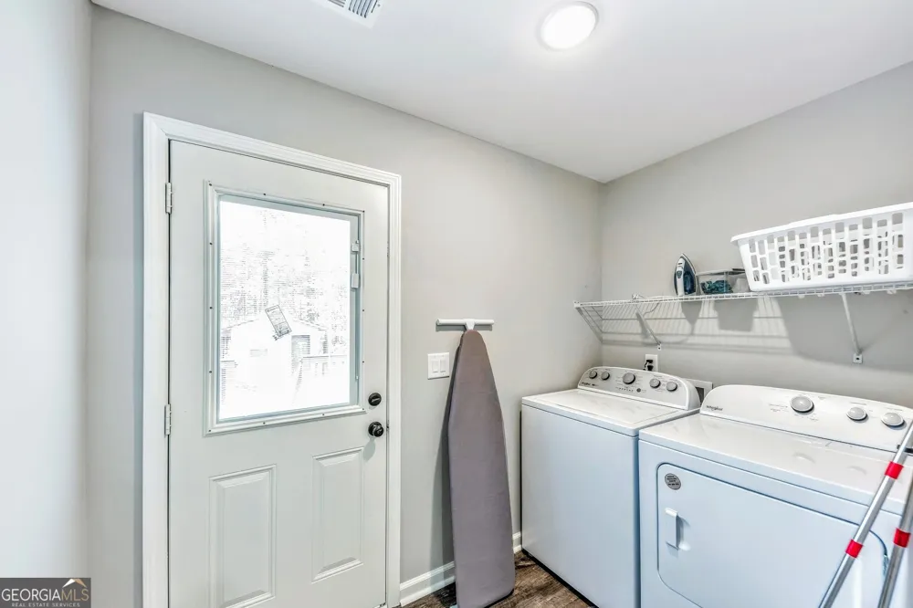 6230 Love ST Austell, GA 30168