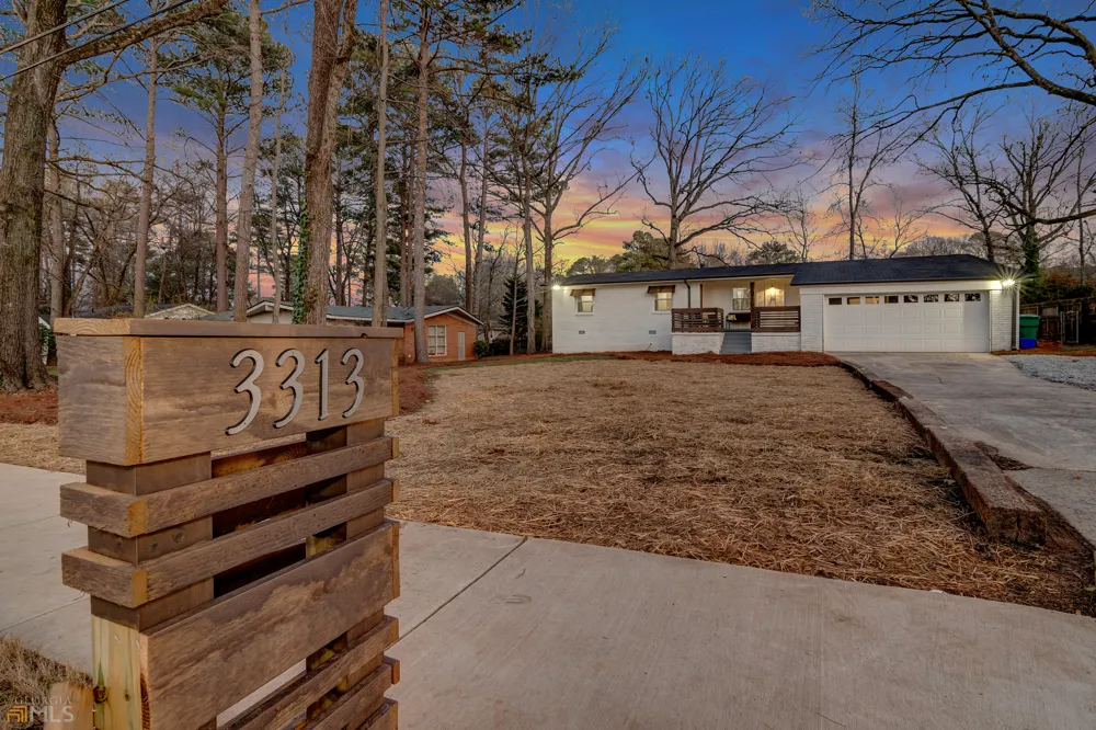 3313 Campbell RD SE Smyrna, GA 30080