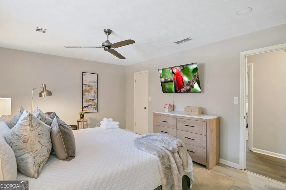 65 Juliana DR Ellenwood, GA 30294