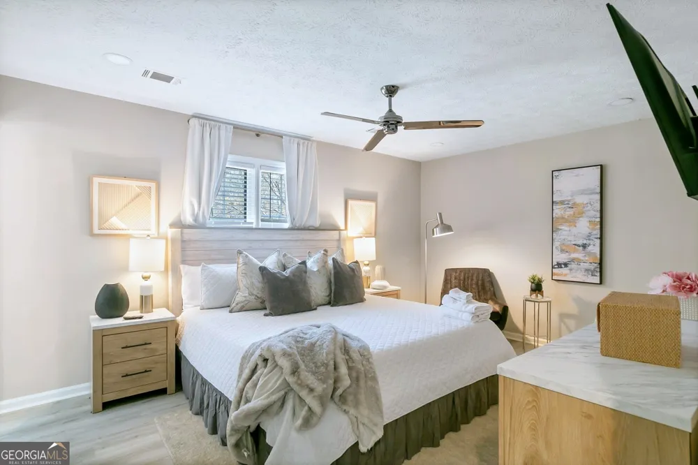 65 Juliana DR Ellenwood, GA 30294