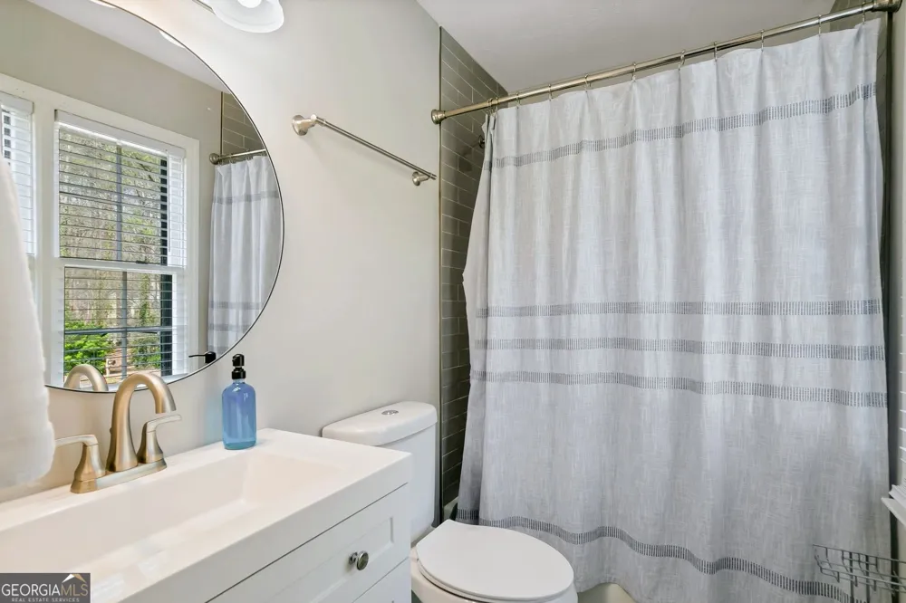 65 Juliana DR Ellenwood, GA 30294