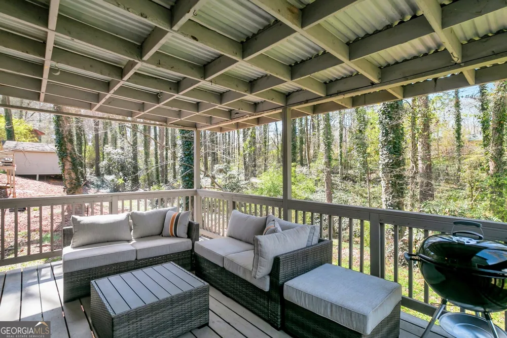 65 Juliana DR Ellenwood, GA 30294