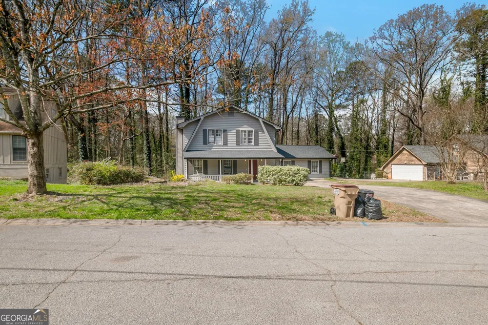 65 Juliana DR Ellenwood, GA 30294