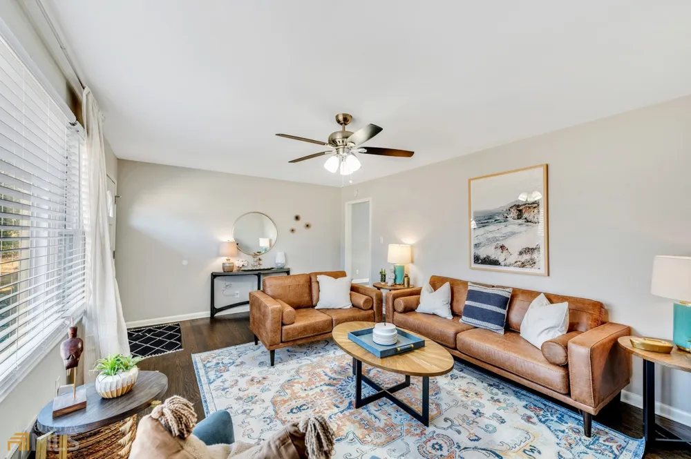 654 Joel DR Marietta, GA 30066