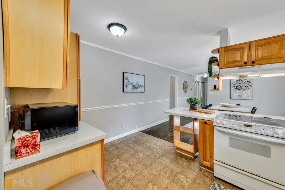 654 Joel DR Marietta, GA 30066