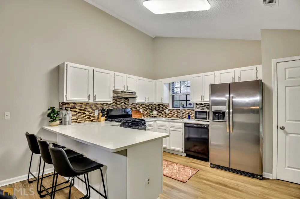 2025 Winsburg DR NW Kennesaw, GA 30144