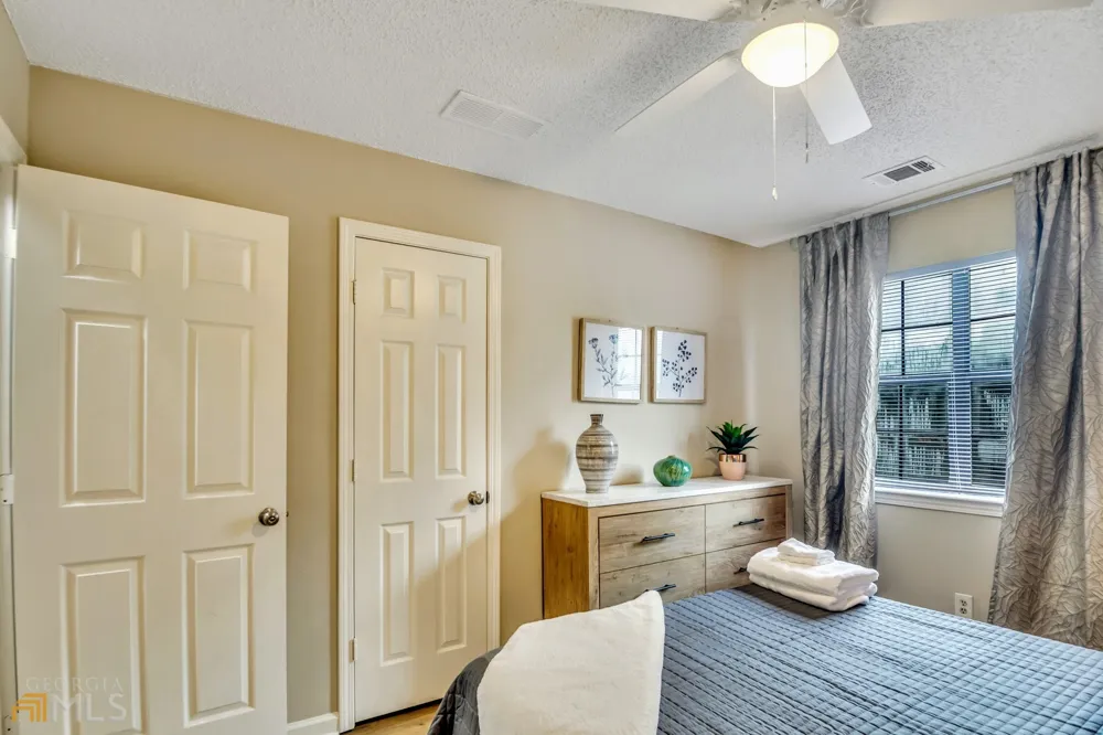 2025 Winsburg DR NW Kennesaw, GA 30144