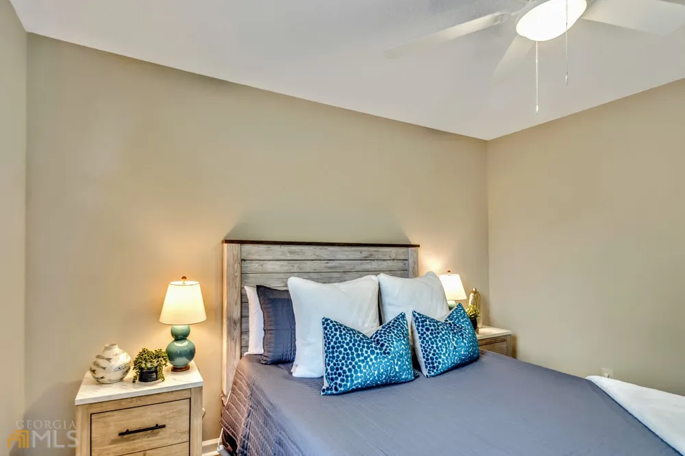 2025 Winsburg DR NW Kennesaw, GA 30144