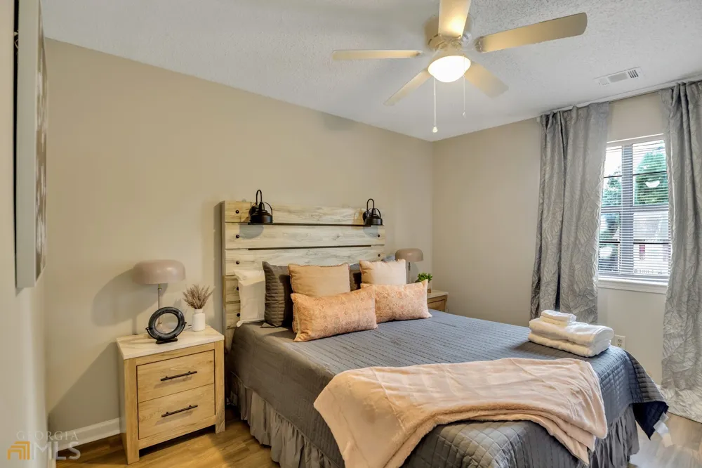 2025 Winsburg DR NW Kennesaw, GA 30144
