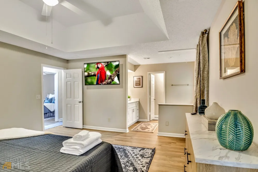 2025 Winsburg DR NW Kennesaw, GA 30144