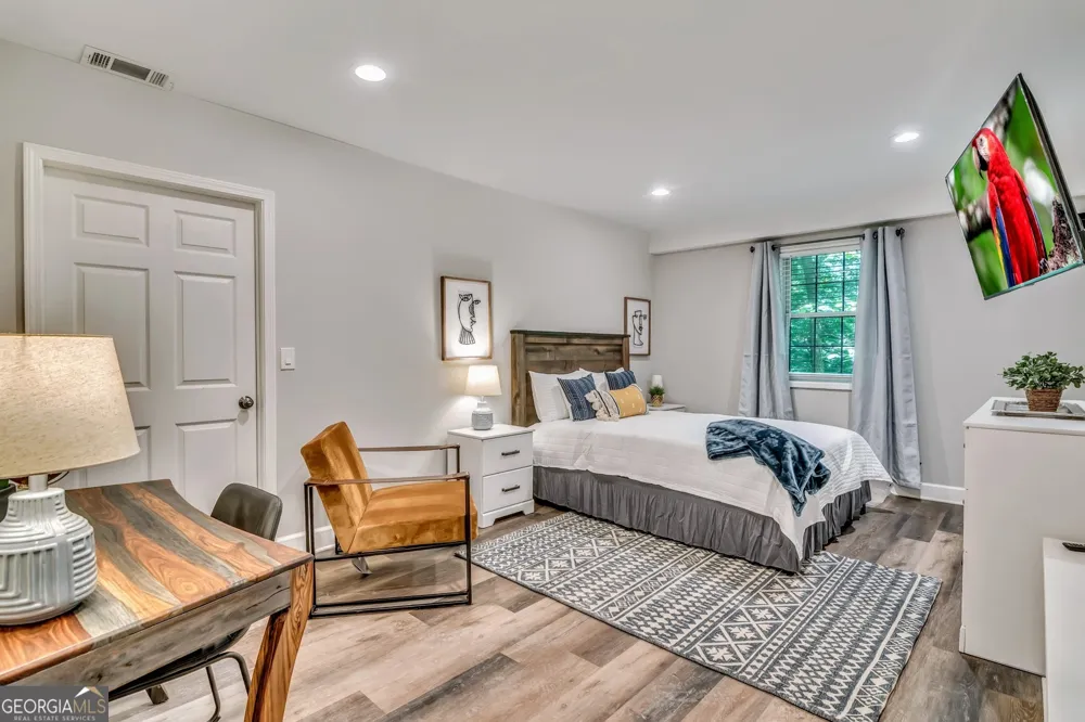 2145 Lindley LN NW Kennesaw, GA 30144