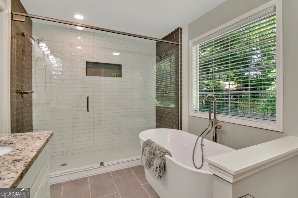 2145 Lindley LN NW Kennesaw, GA 30144