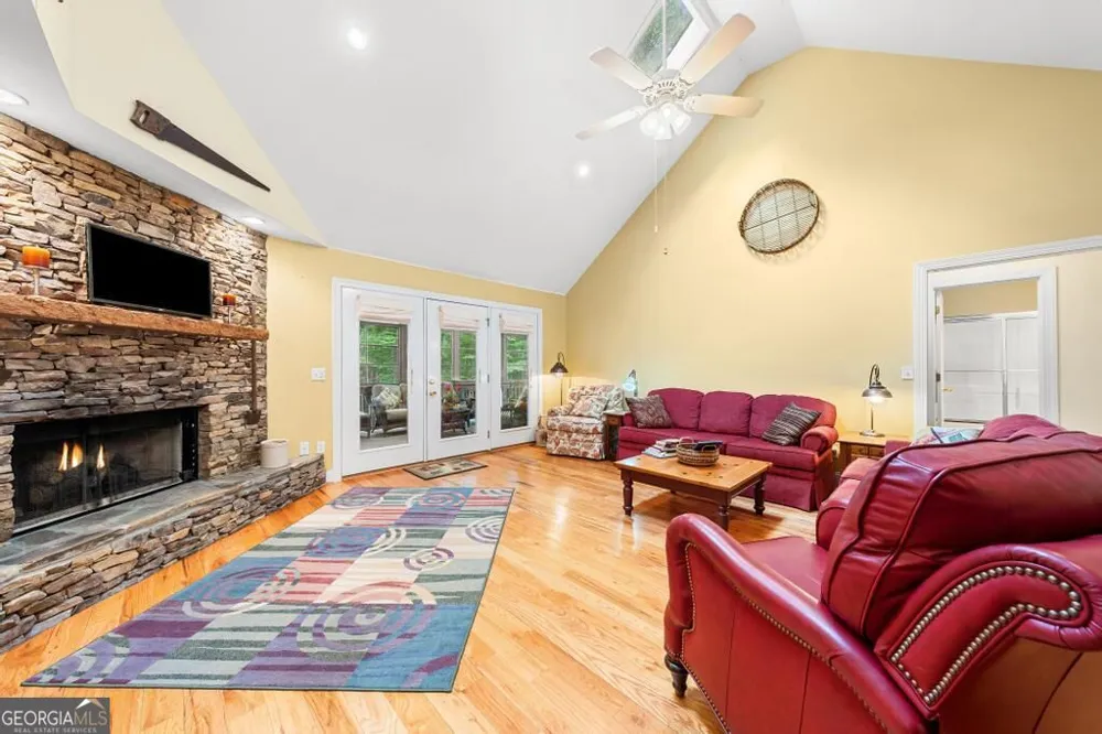 1361 Woodbrier Sautee Nacoochee, GA 30571