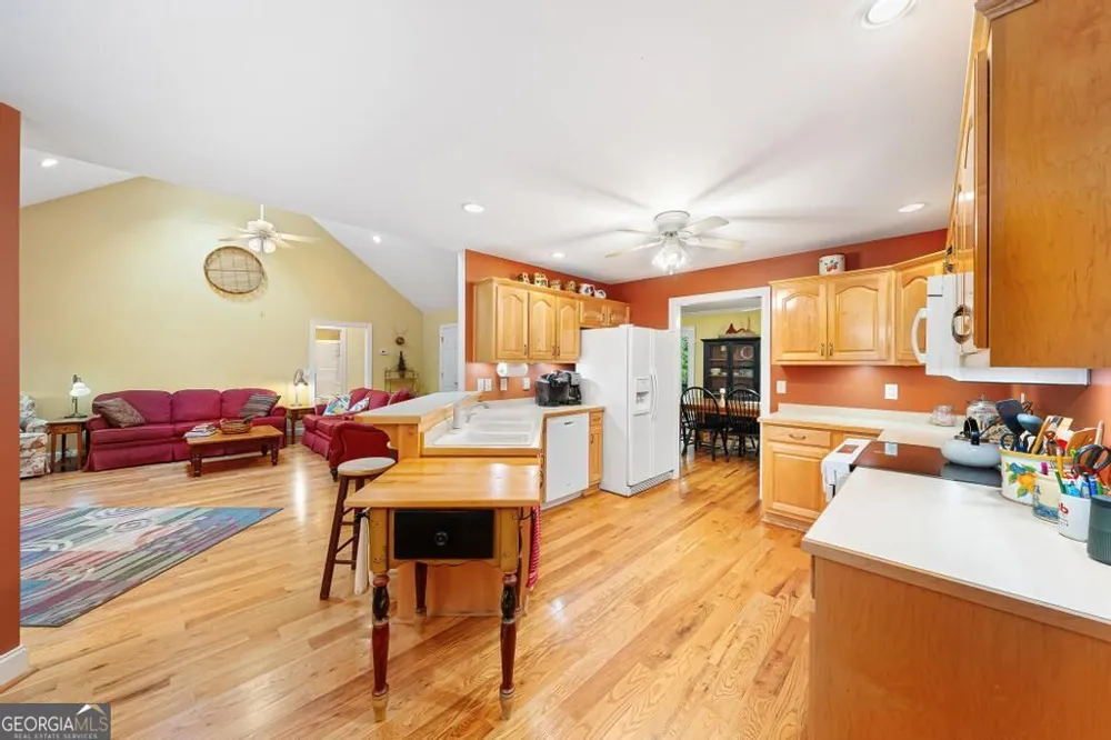 1361 Woodbrier Sautee Nacoochee, GA 30571