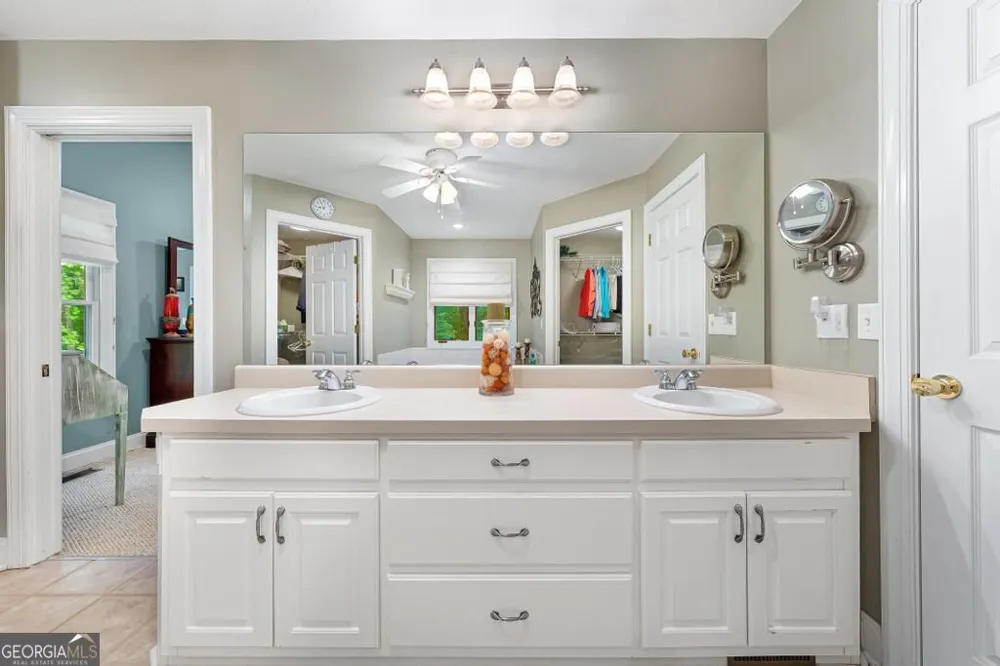 1361 Woodbrier Sautee Nacoochee, GA 30571
