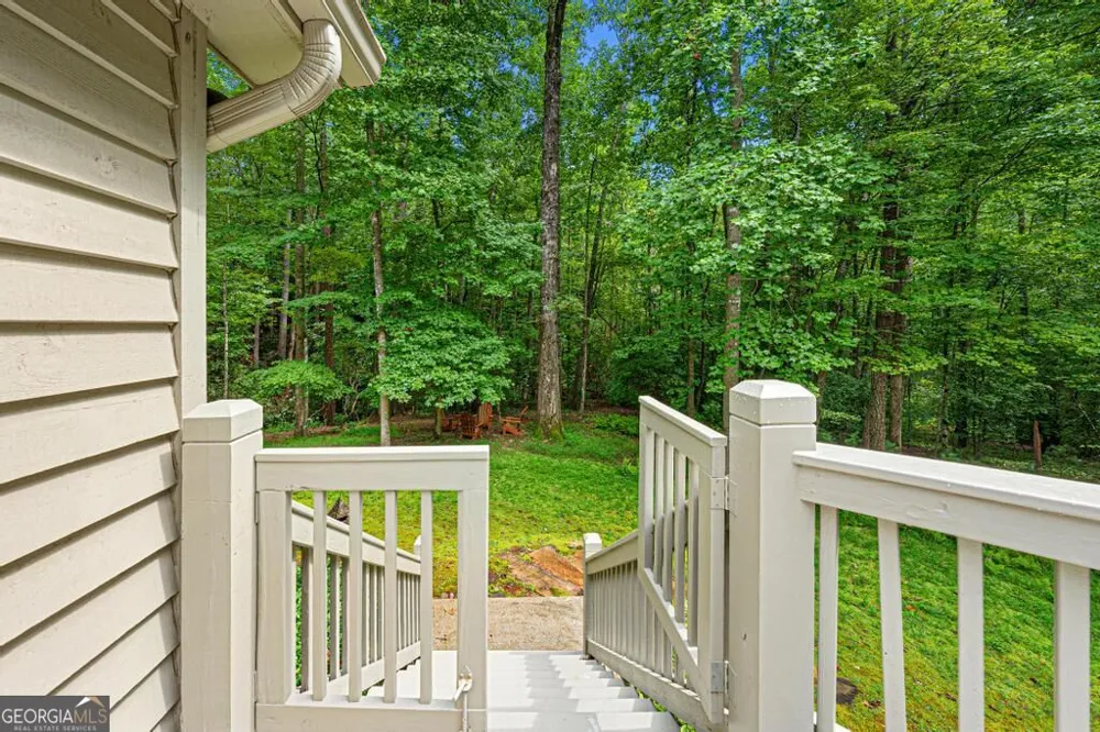 1361 Woodbrier Sautee Nacoochee, GA 30571