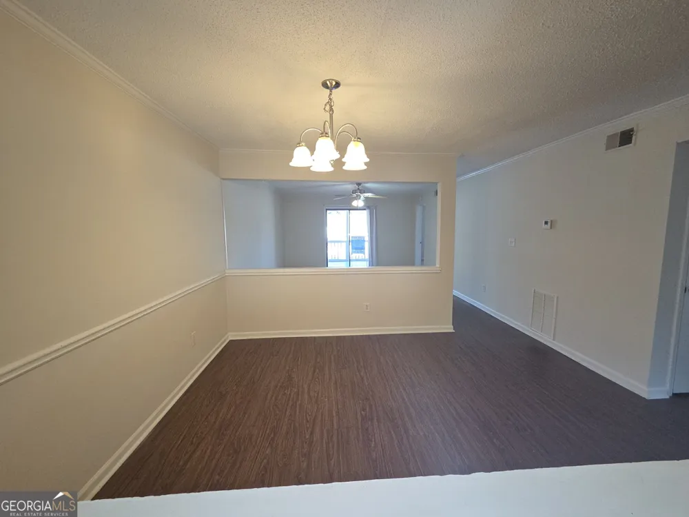 2505 Broad ST Athens, GA 30606