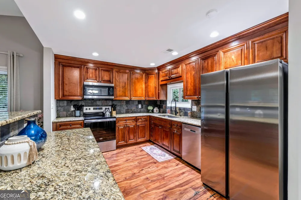2660 Indian Lake DR Marietta, GA 30062