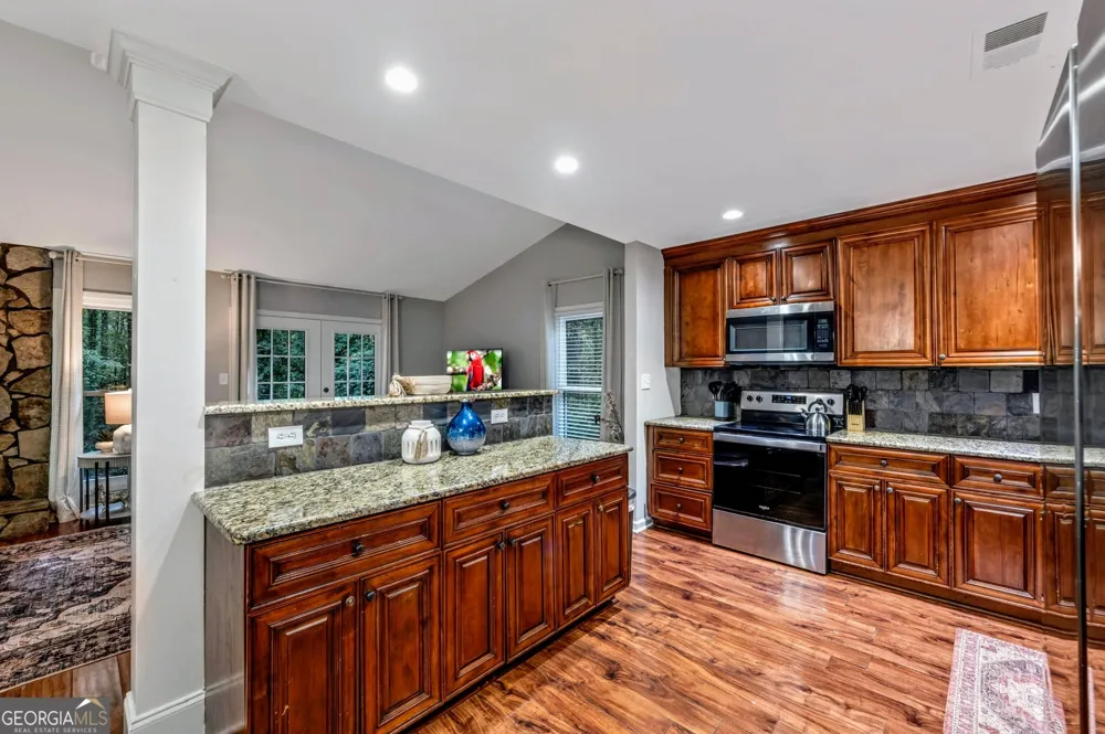 2660 Indian Lake DR Marietta, GA 30062