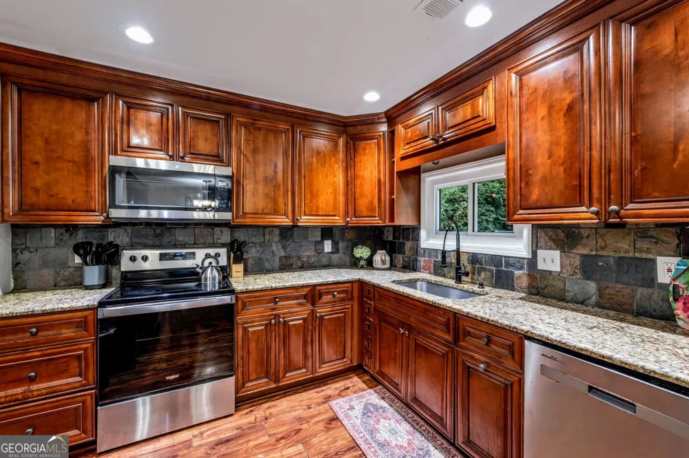 2660 Indian Lake DR Marietta, GA 30062