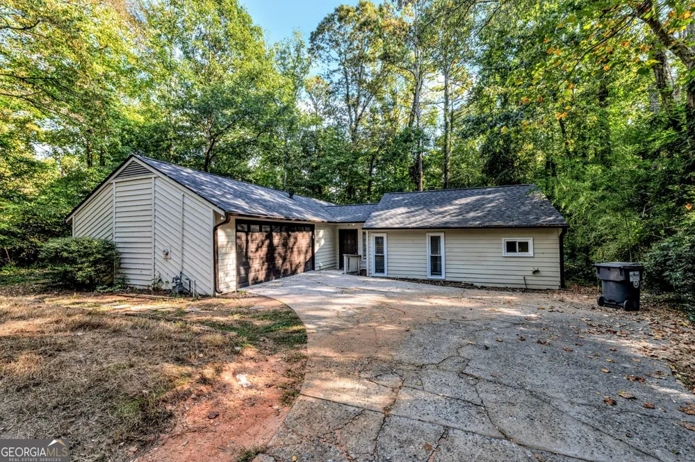 2660 Indian Lake DR Marietta, GA 30062