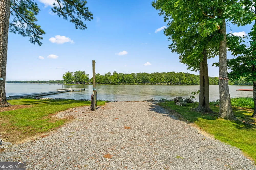 5870 Kelly ST Cedar Bluff, AL 35959