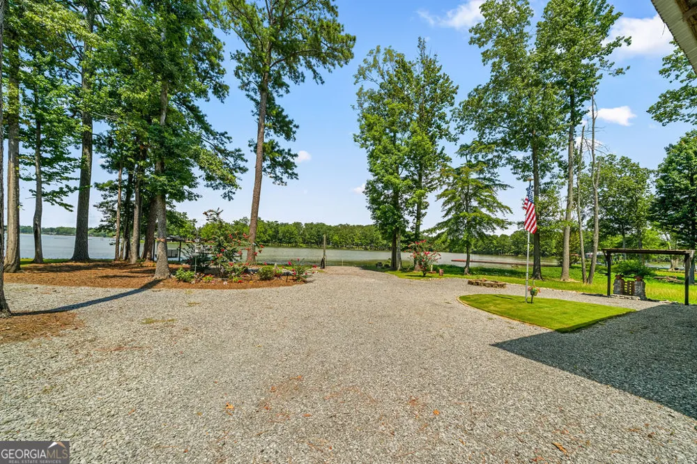 5870 Kelly ST Cedar Bluff, AL 35959