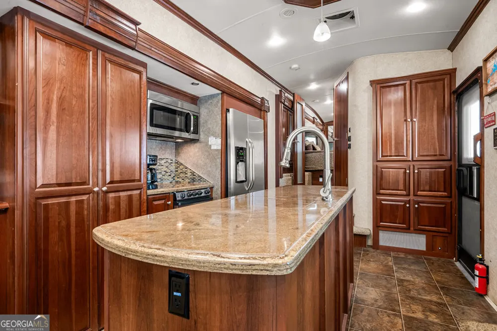 5870 Kelly ST Cedar Bluff, AL 35959