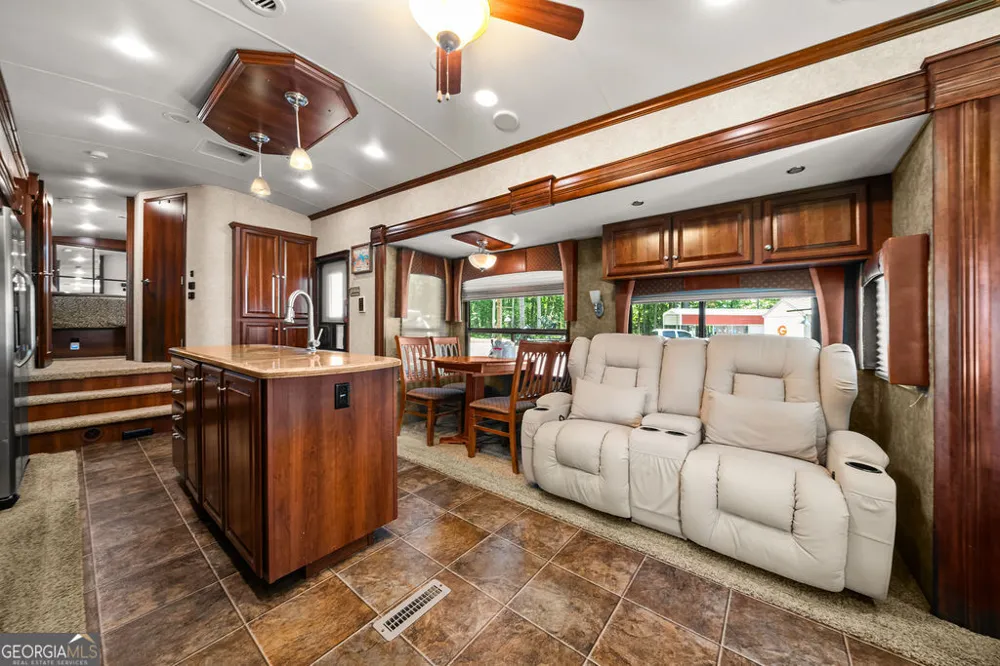 5870 Kelly ST Cedar Bluff, AL 35959