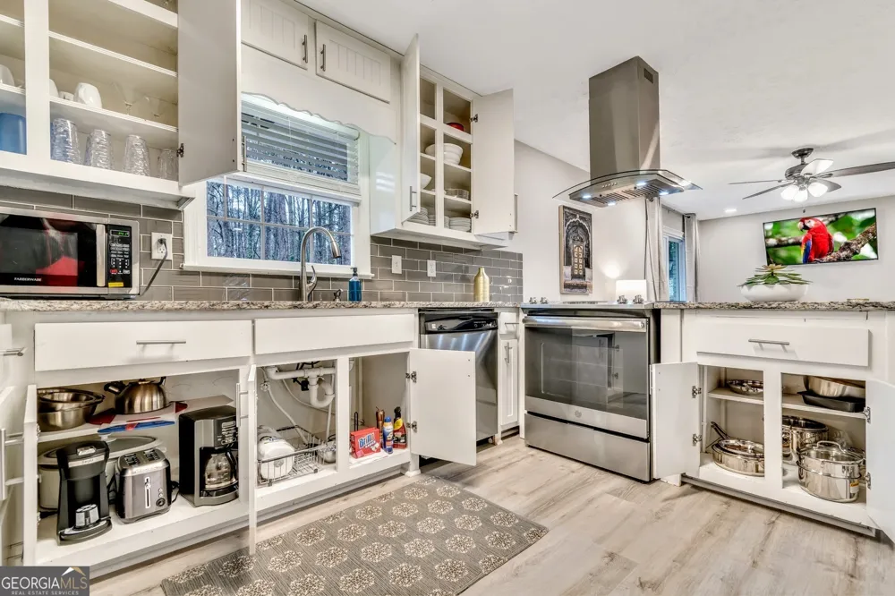 4428 John DR Norcross, GA 30093