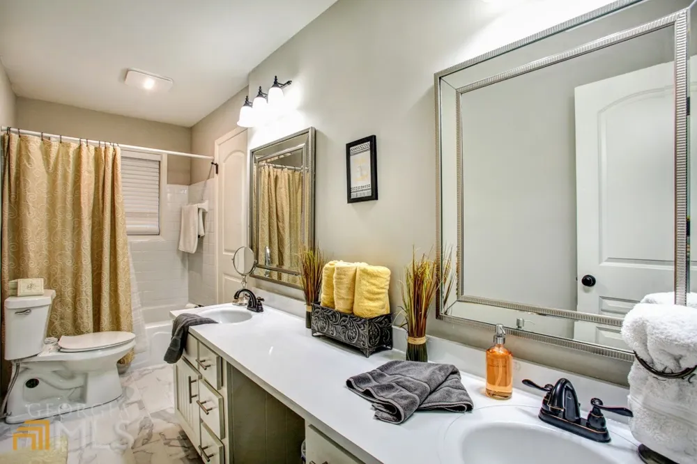 83 Kathryn DR Marietta, GA 30066