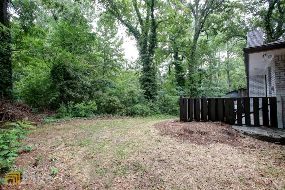 83 Kathryn DR Marietta, GA 30066