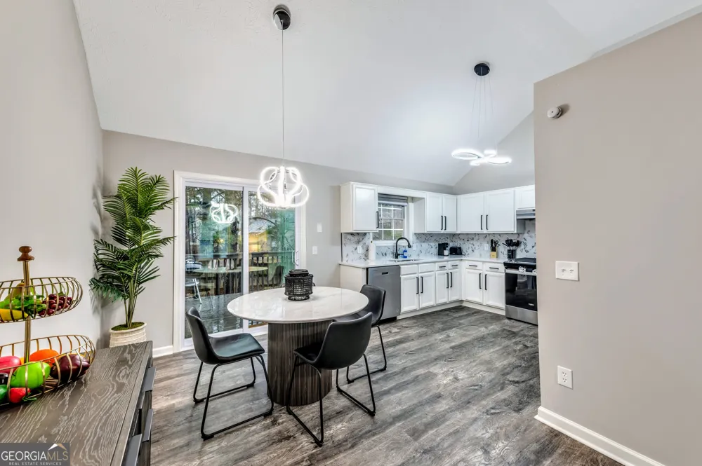3959 Morning Dew CT Powder Springs, GA 30127