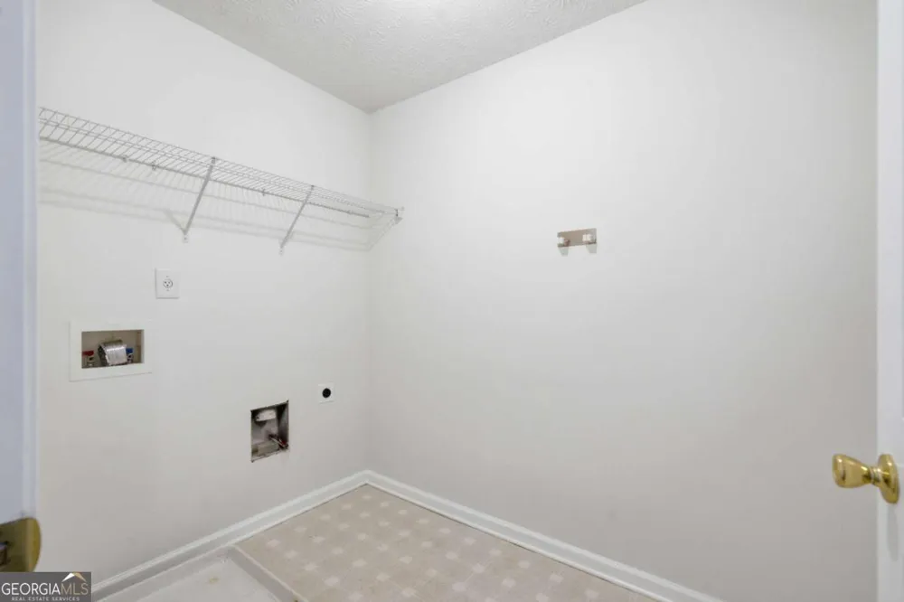 2913 Greyhawk LN Cumming, GA 30040