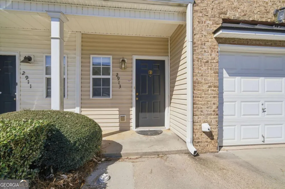 2913 Greyhawk LN Cumming, GA 30040